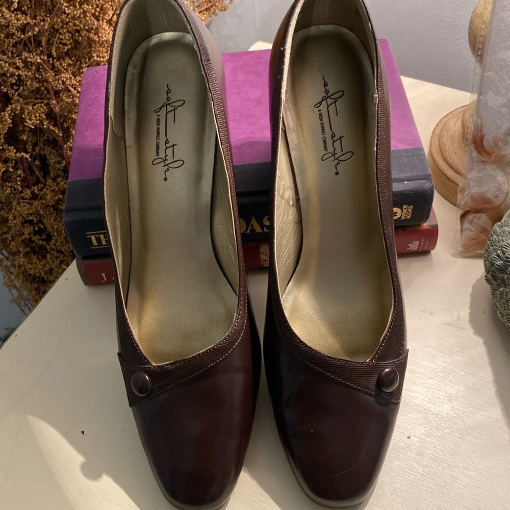 Soft Style shoes by a hush puppy company